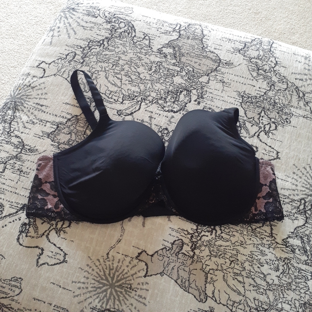 42DD Torrid Bra